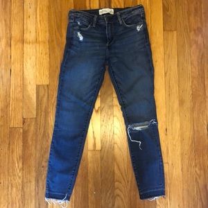 Abercrombie skinny ankle cut jeans size 2 regular